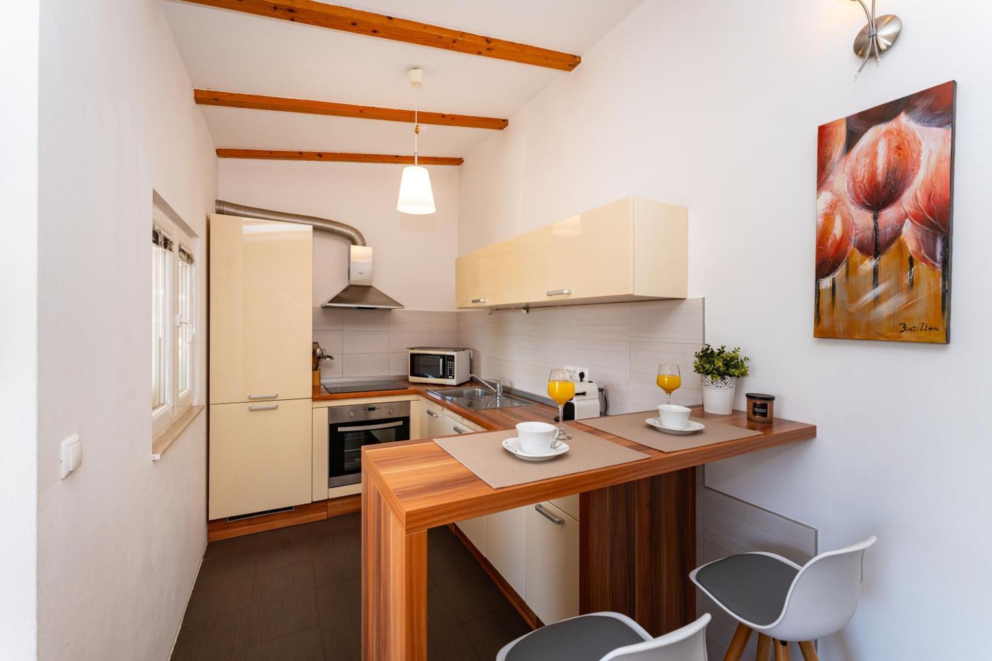 Apartmenthouse Ivana Betina  Luaran gambar