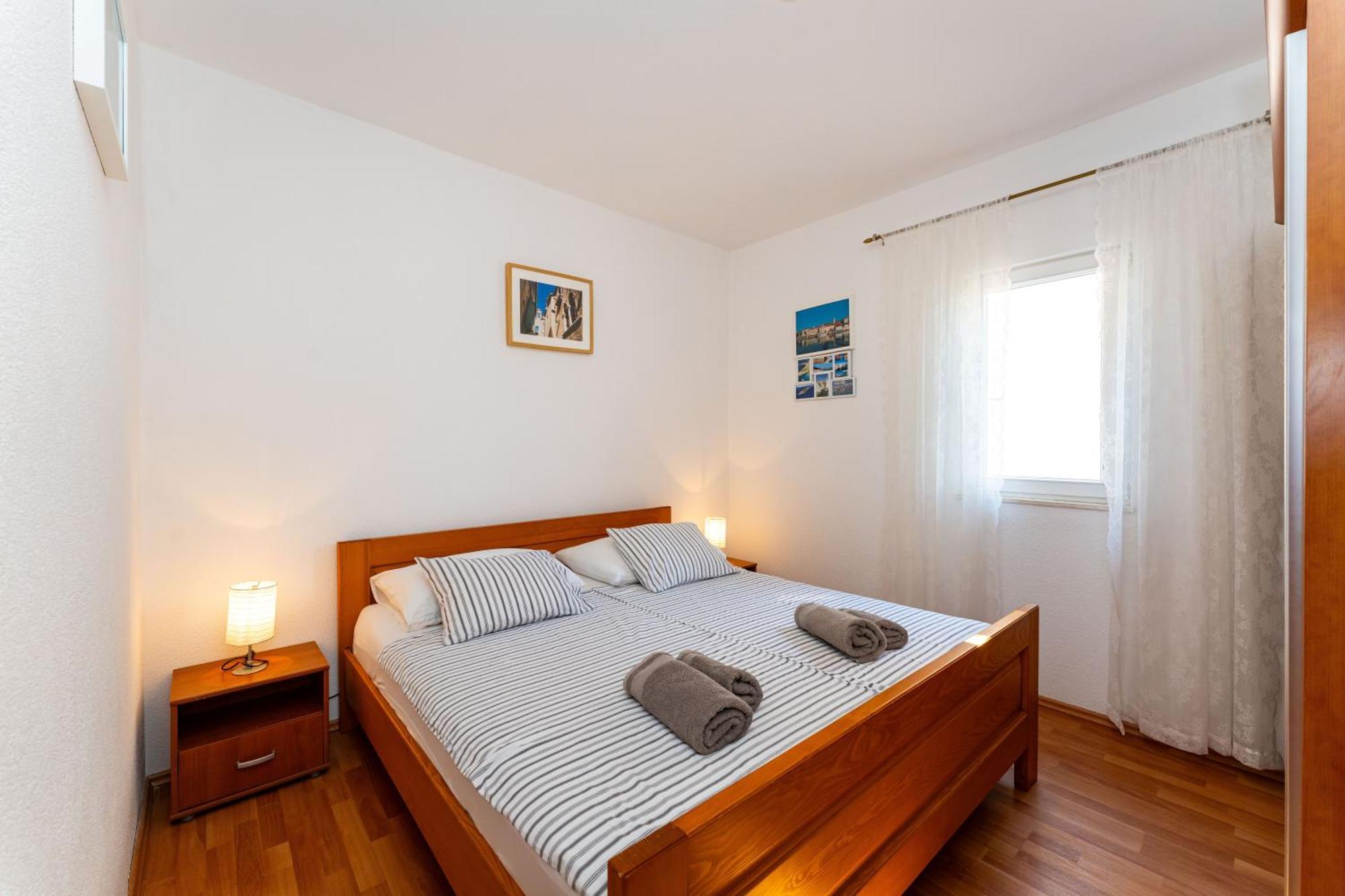 Apartmenthouse Ivana Betina  Luaran gambar